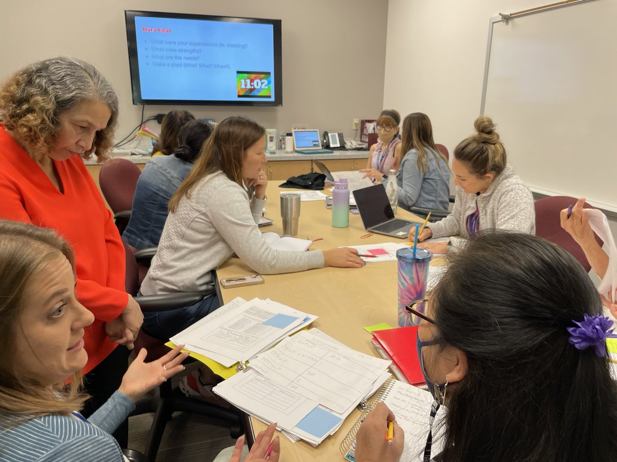 Kelly Penfield tweet media