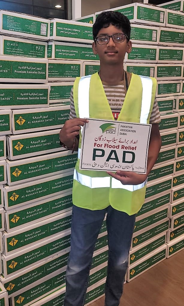 OOB_GEMS's tweet photo. Harith of 8F volunteered at the Pakistan Association Dubai to pack food and other items for the flash flood victims. He also donated grocery kits for the affected people. #GoodRoleModels #Care #OneTeam @GEMSEducation @shjspea https://t.co/pTHl0naLlN