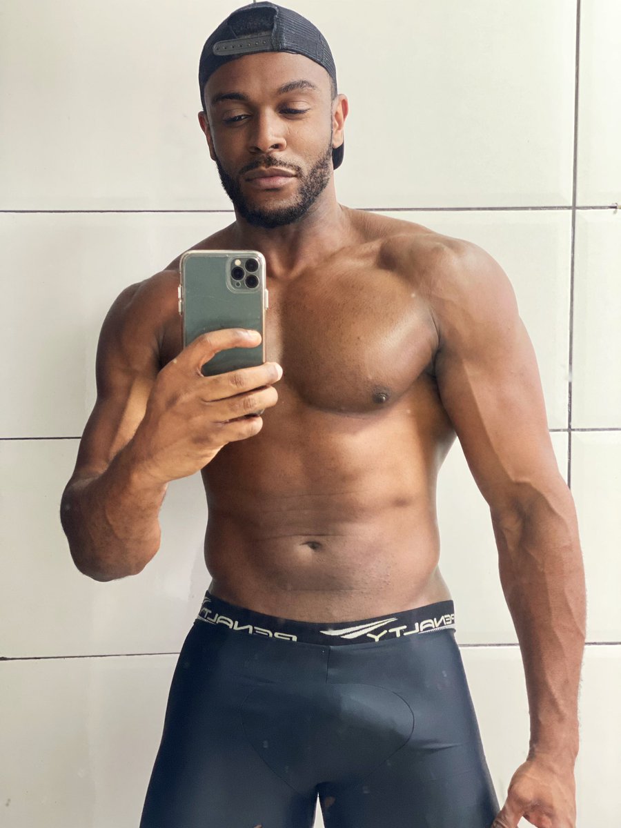 boyomo38's tweet photo. 🥵🔥 https://t.co/RWgQKb564m