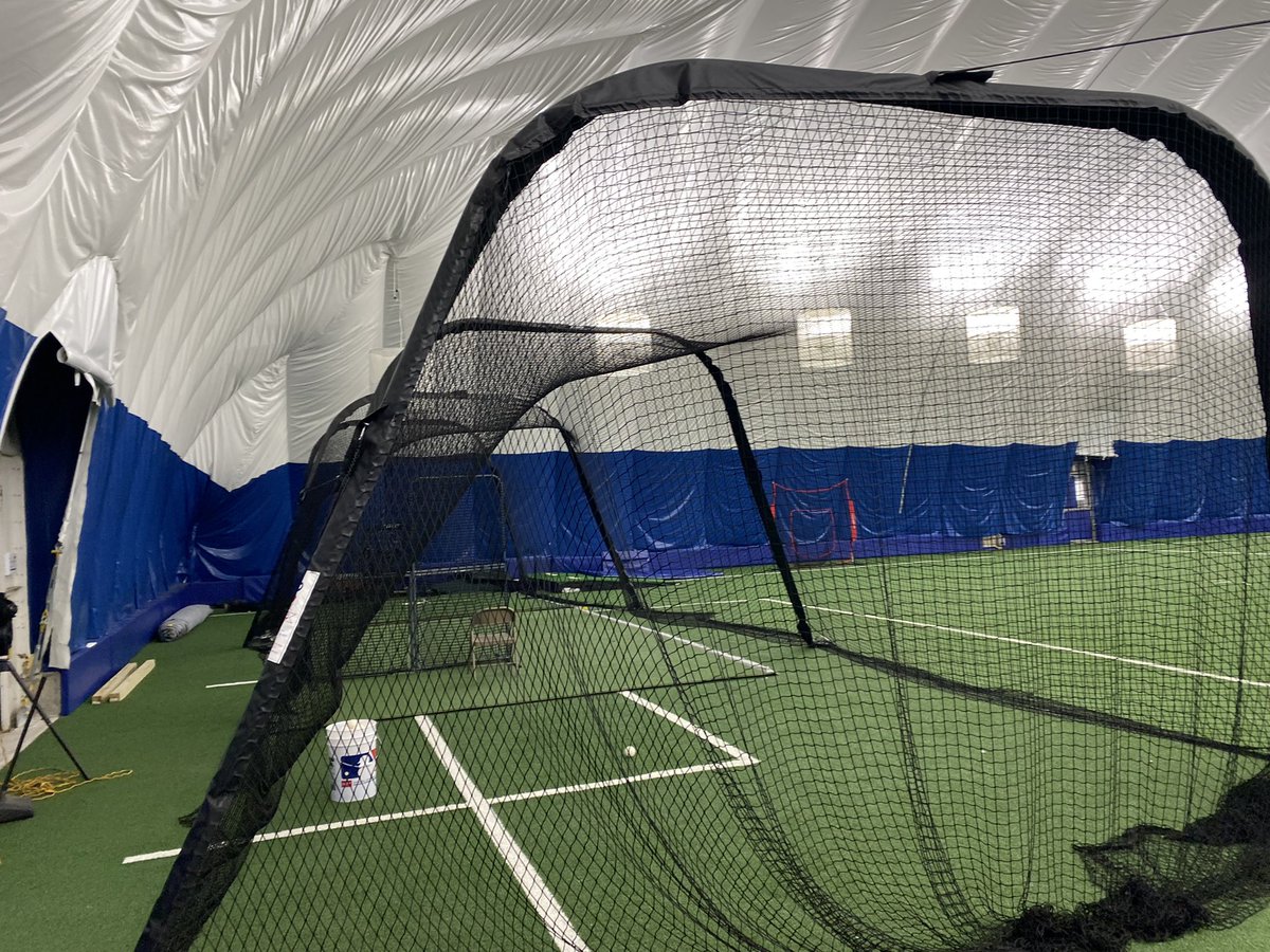 coop_city_LL's tweet photo. Something is a brewing!! #coopcityLL #winterhome #Training https://t.co/GoKqU6PDcX