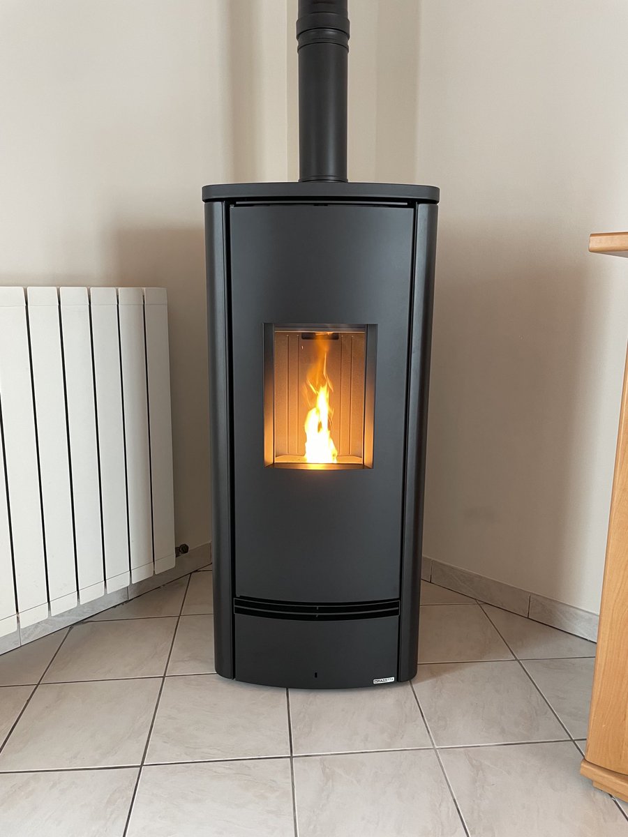 Le Confort Du Feu tweet media