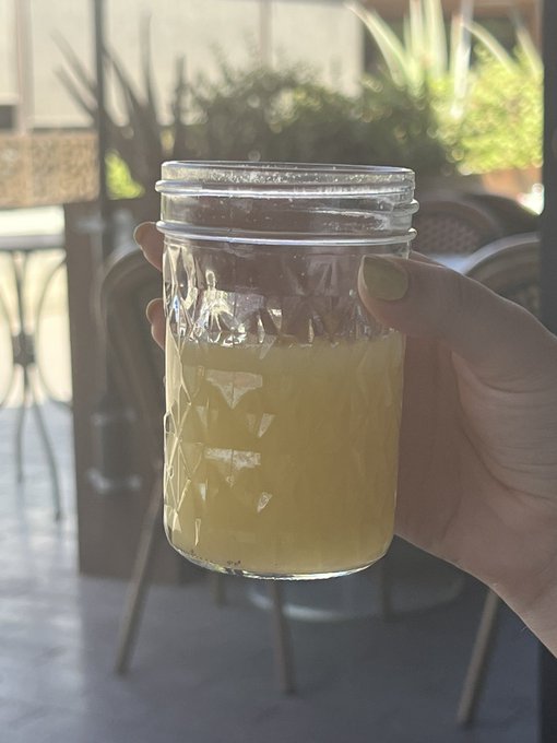 Mimosas ✅ Breakfast ✅ BJ ❌😫 https://t.co/VfH10rBvzs