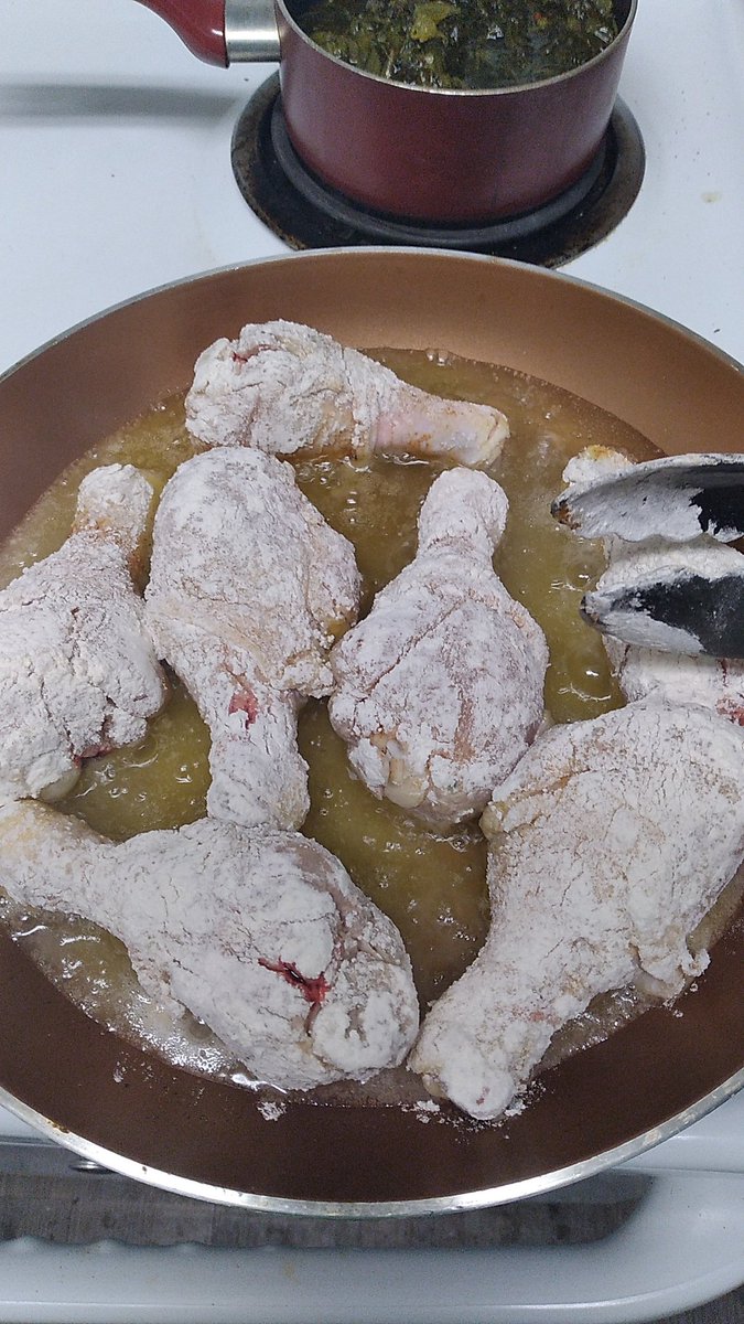 mysterjayy's tweet photo. Booooyyyyyy I'm about to make a very tasty meal https://t.co/O7fNyQCoDO