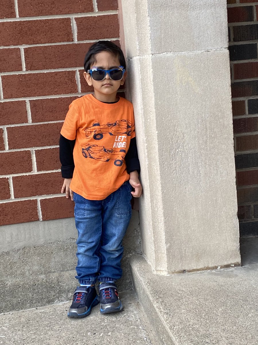 UmmeMarrium's tweet photo. @avenue_lake @HWDSB @OrangeShirtDay https://t.co/2O6XpEZopj