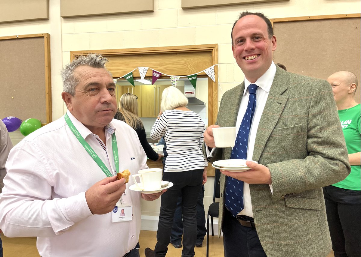gregsmith_uk's tweet image. Pleased to have supported  #MacmillanCoffeeMorning today at @PCMS_design in Long Crendon and then at Quainton Memorial Hall. @macmillancancer is here for everyone living with cancer. The Macmillan Support Line is available 7 days a week, 8am-8pm, on 0808 808 00 00.