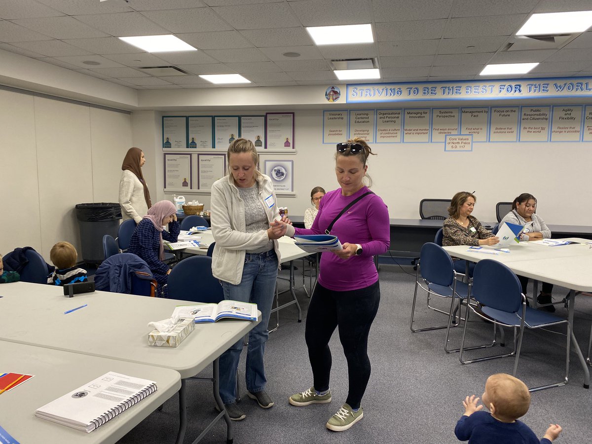 MajchrowiczAnna's tweet photo. Communication that works was the topic of today’s sessions at our workshops for parents @NorthPalosSD117 who enrolled in Parenting Partners @Prntng_Prtnrs Program led by social workers from our district @PPSNPD117 https://t.co/3y93NQlUH2