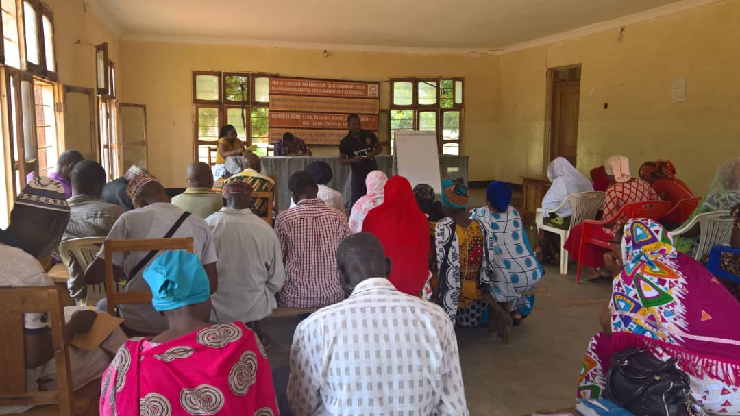HillalyBallonzi's tweet photo. In order to create effective climate solutions that work for women, embracing an overarching gender-responsive and human rights-based framework is essential.
#forumcc
#pacja https://t.co/1pU7fyMMfn
