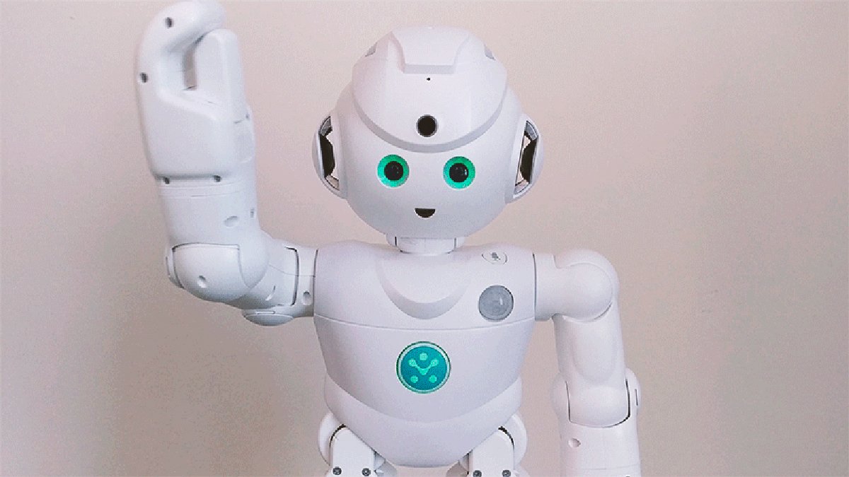 Gizmodo's tweet photo. The Most Useful (and Useless) Consumer Robots of the Last Four Decades https://t.co/eW5NEsvnX3 https://t.co/LoL0FTttHa