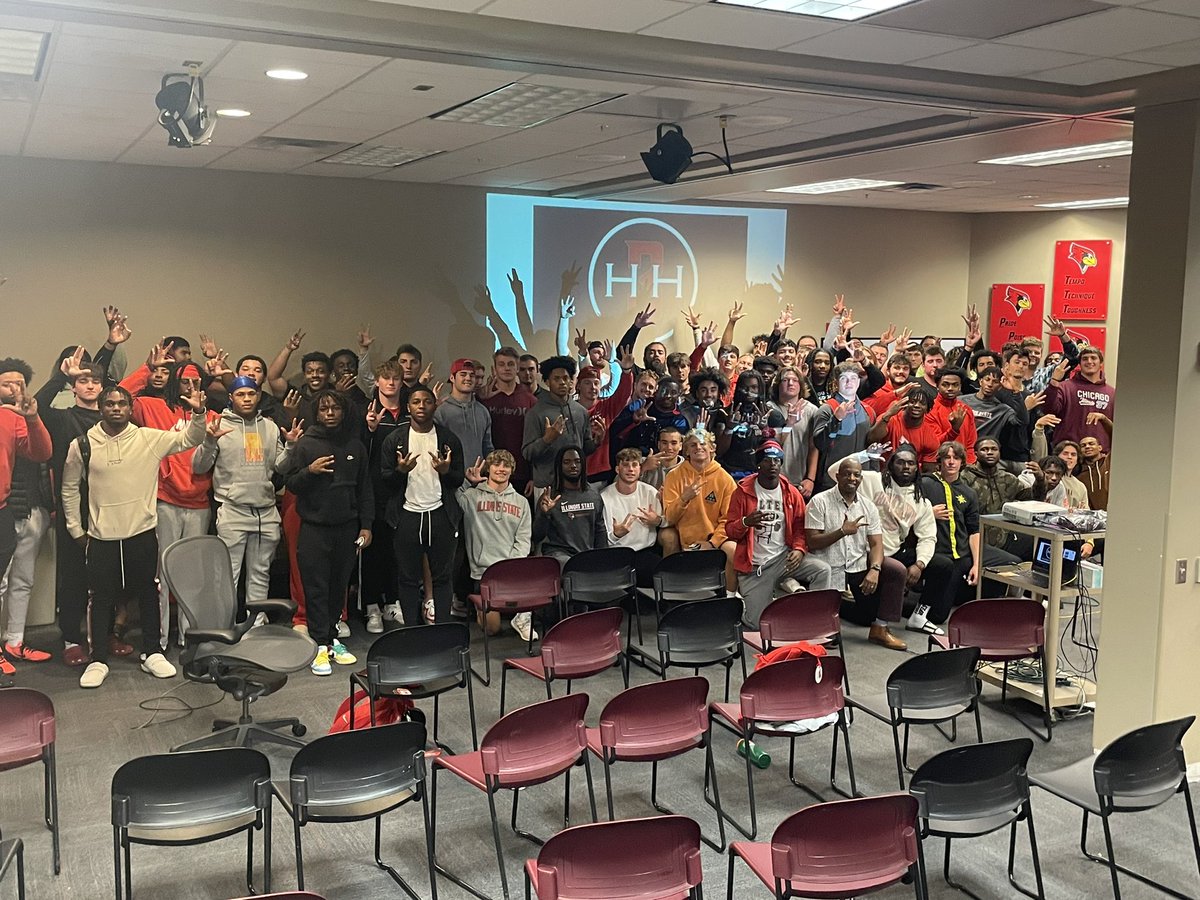 Special thanks to Dr. Cedric Williams at Legacy Consulting for being a mental health resource for our student-athletes at Illinois State. We appreciate you coming to talk about your experiences and helping support the <a href="/HilinskisHope/">Hilinski’s Hope</a> initiative. <a href="/RedbirdFB/">Illinois State Football</a> #BreakTheStigma