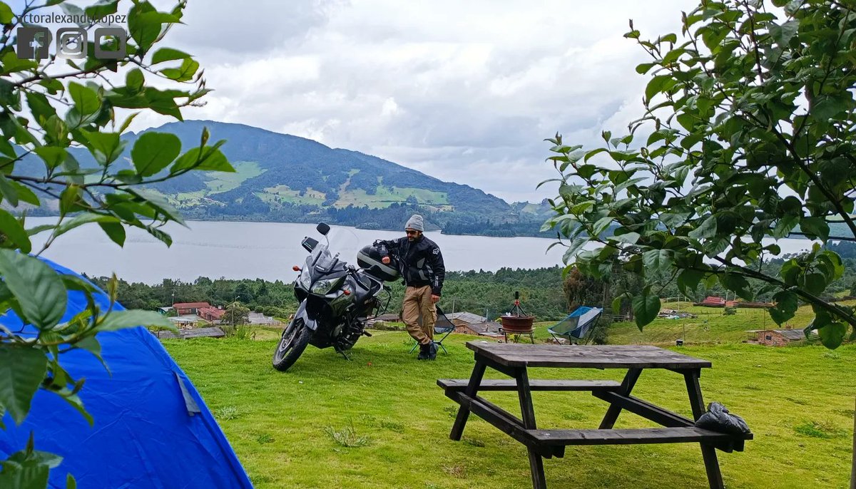 EmpaquePues's tweet image. ¿Cómo se explican un millar de emociones y sentimientos que se encarnan cuando te encuentras en lugares que hacen vibrar cada fibra de tu cuerpo?
¿A ustedes, que los hace vibrar? 🤗
•
#EmpaquePues #photography #video #Suesca #Cucunuba #Neusa #lagunas #embalse #wwfcolombia #pnnc