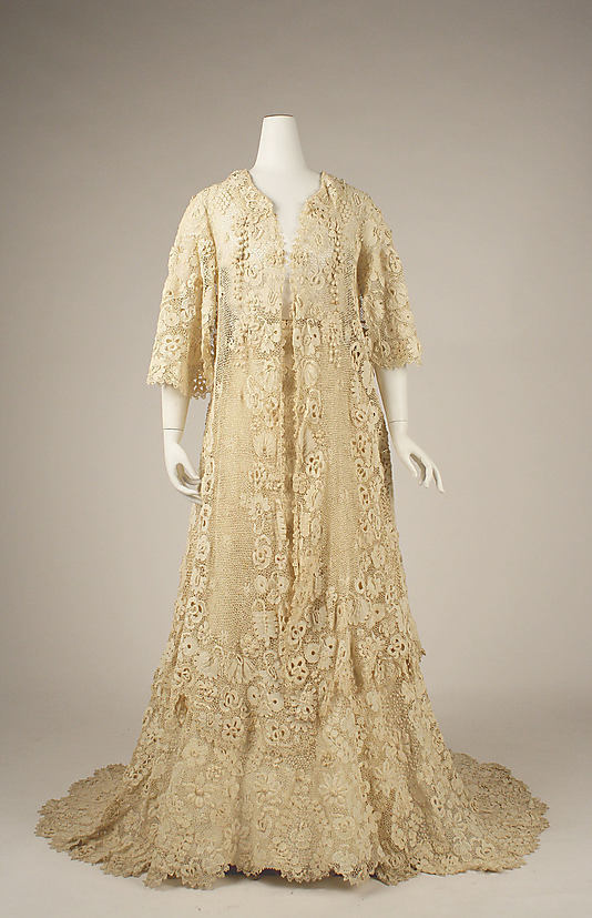 Afternoon dress, 1905. United States. The MET.