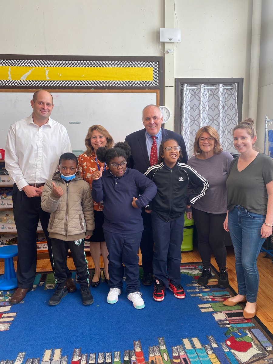 PerrySharksBPS tweet media