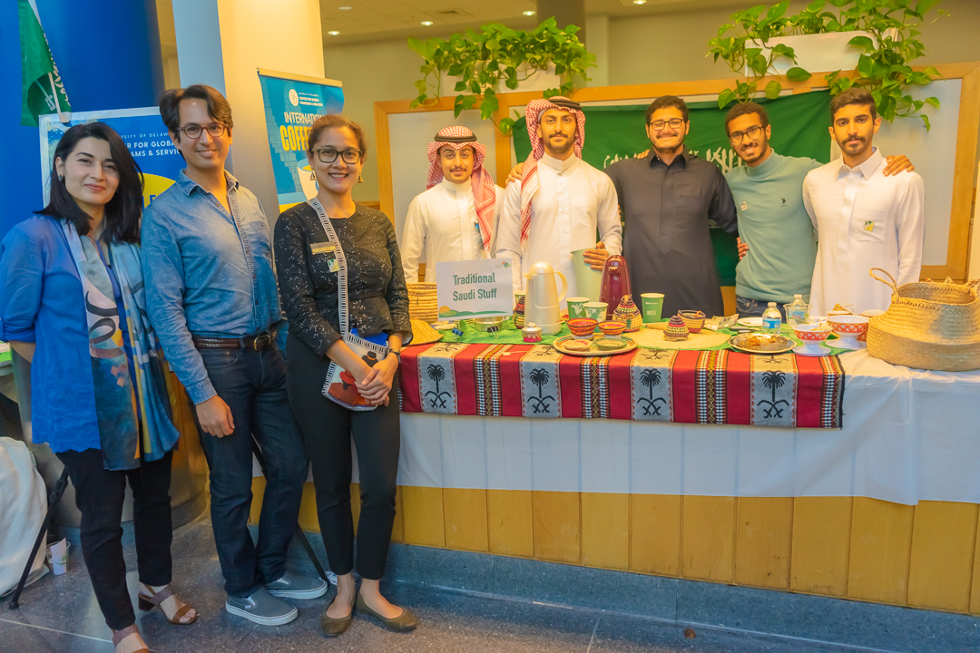 UDGlobal's tweet photo. Last week, we celebrated #SaudiNationalDay with 
@Saudi_UD for a special #UDIntlCoffeeHour. Today, @UDance will join us from 4-6 p.m. in Trabant.
See you there! ☕💃🕺🪩 https://t.co/r5R3Mni6DF