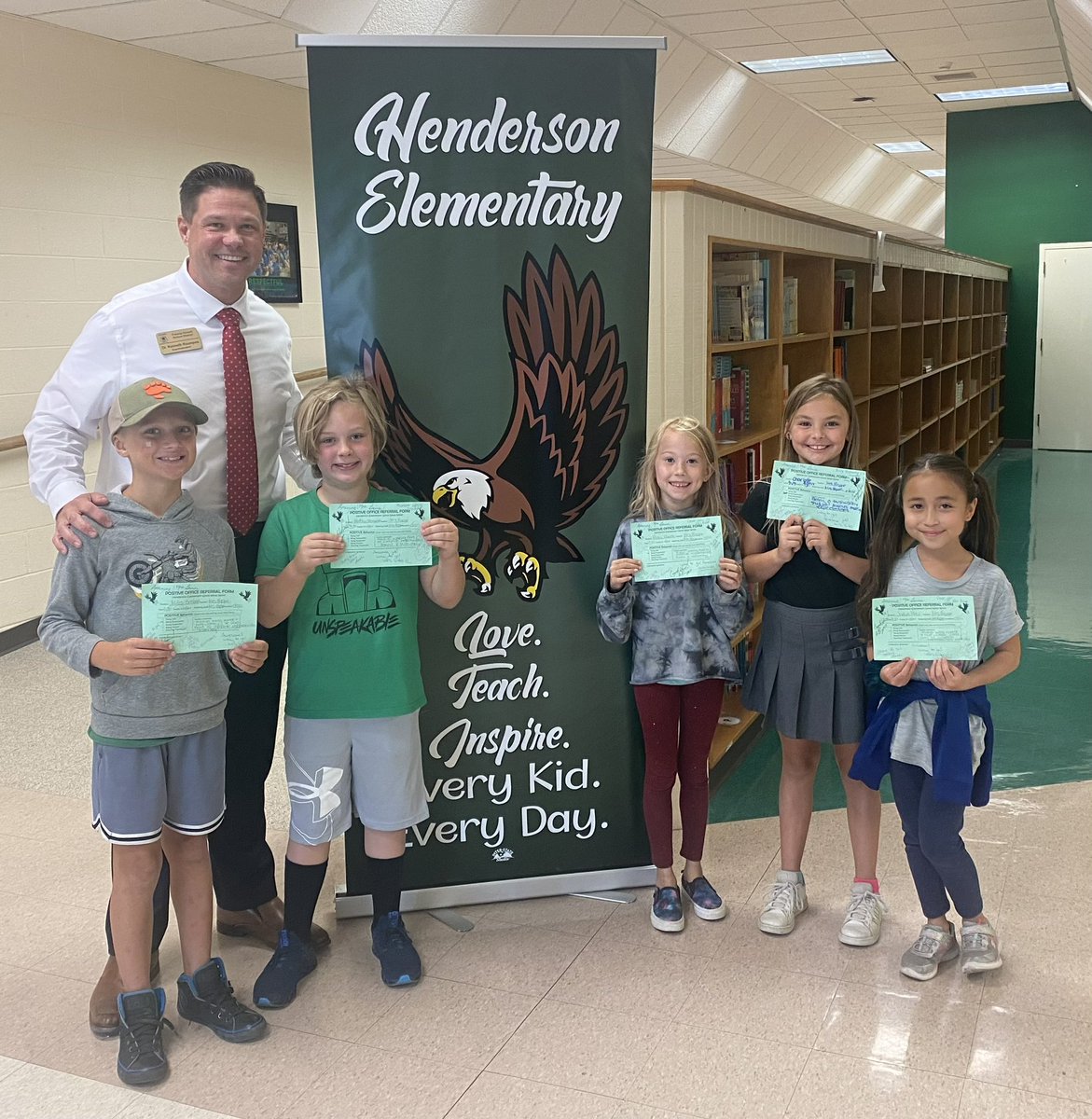 KennethRoumpos's tweet photo. Visited @HENDeagles today to be interviewed by students and also had the privilege to be present for five students being celebrated for positive office referrals! A great way to end the week. @limbohr https://t.co/tFuSaEE2Sy