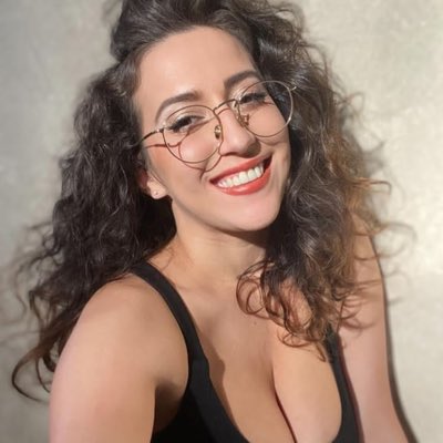 DebbieExpress tweet picture