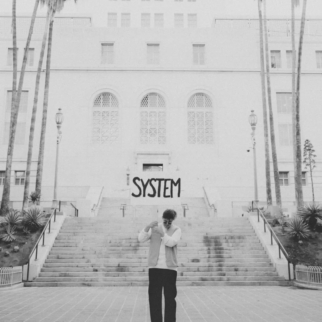 AMOBmusic's tweet image. 𝗡𝗲𝘄 𝗠𝘂𝘀𝗶𝗰 𝗙𝗿𝗶𝗱𝗮𝘆 🎶
𝙎𝙤 𝙃𝙖𝙥𝙥𝙮 𝙄𝙩 𝙃𝙪𝙧𝙩𝙨 𝙀𝙋 @itsLeyeT
"𝙋𝙖𝙧𝙖𝙘𝙝𝙪𝙩𝙚" @dvnielmusic @runewestberg
"𝙎𝙮𝙨𝙩𝙚𝙢" @VERSKOTZI
"𝘼𝙬𝙖𝙮 𝙁𝙧𝙤𝙢 𝙃𝙤𝙢𝙚" @VezzaMusic 

#nmf #newmusicreleases #indiepop #popmusic #chillpop #protestsongs #indierock