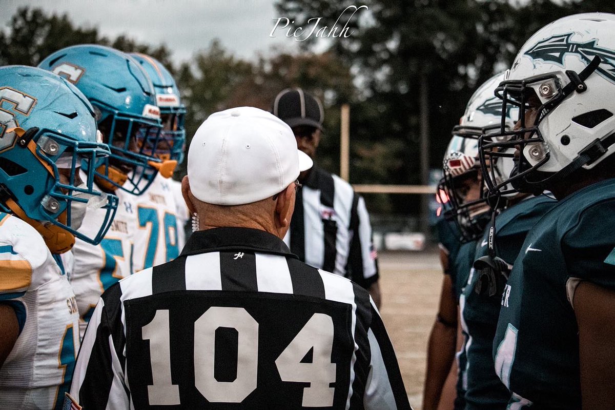 PicJahh's tweet photo. Stronger, Better, Faster… BE LEGENDARY.       

    #VHSL #sportsphotography https://t.co/9cdFovI5z1