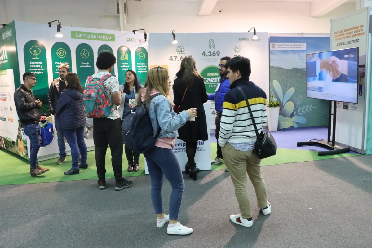 CAEMcorporacion's tweet photo. Vivimos con intensidad el último día de #Fib2022 en Corferias con la visita de varias empresas a nuestro stand que han decidido apostarle a incentivar buenas prácticas que promuevan un mundo sostenible para todos. https://t.co/70NElBLb2U