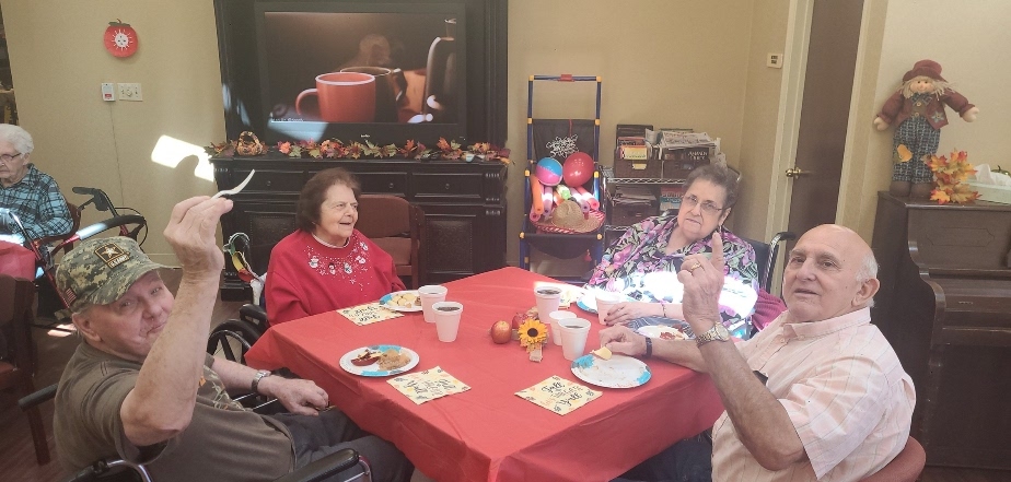 AmberManorCC's tweet photo. In honor of Johnny Appleseed's birthday, we had an all things apple Happy Hour, with our signature drink Carmel apple hard cider #TrilogyLiving https://t.co/1PgAriDrDY