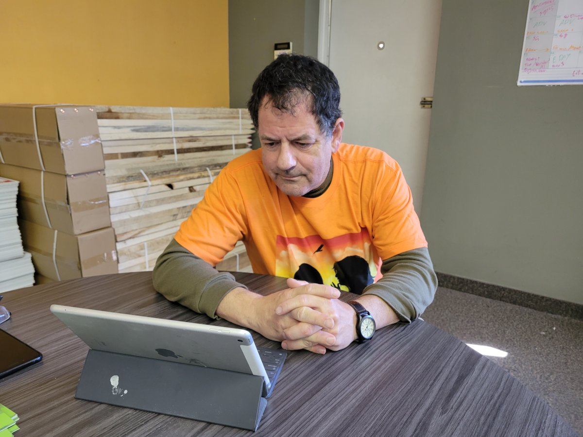 pasternakyc's tweet photo. Today is National Day for Truth and Reconciliation and  Orange Shirt Day. I wore my orange shirt in memory of the Indigenous children who survived residential schools, those who never returned, and their families and communities affected by the residential school system. 1/2 https://t.co/HwuzbSQGyu