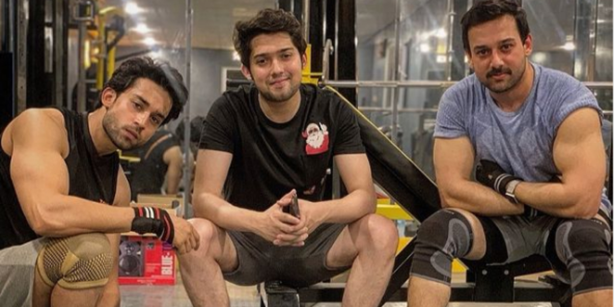 Kubra Khan, Gohar Rasheed, Ramsha Khan and Talha 
get more update now:fiverr.com/jak_08/do-web-…
#BilalAbbasKhan