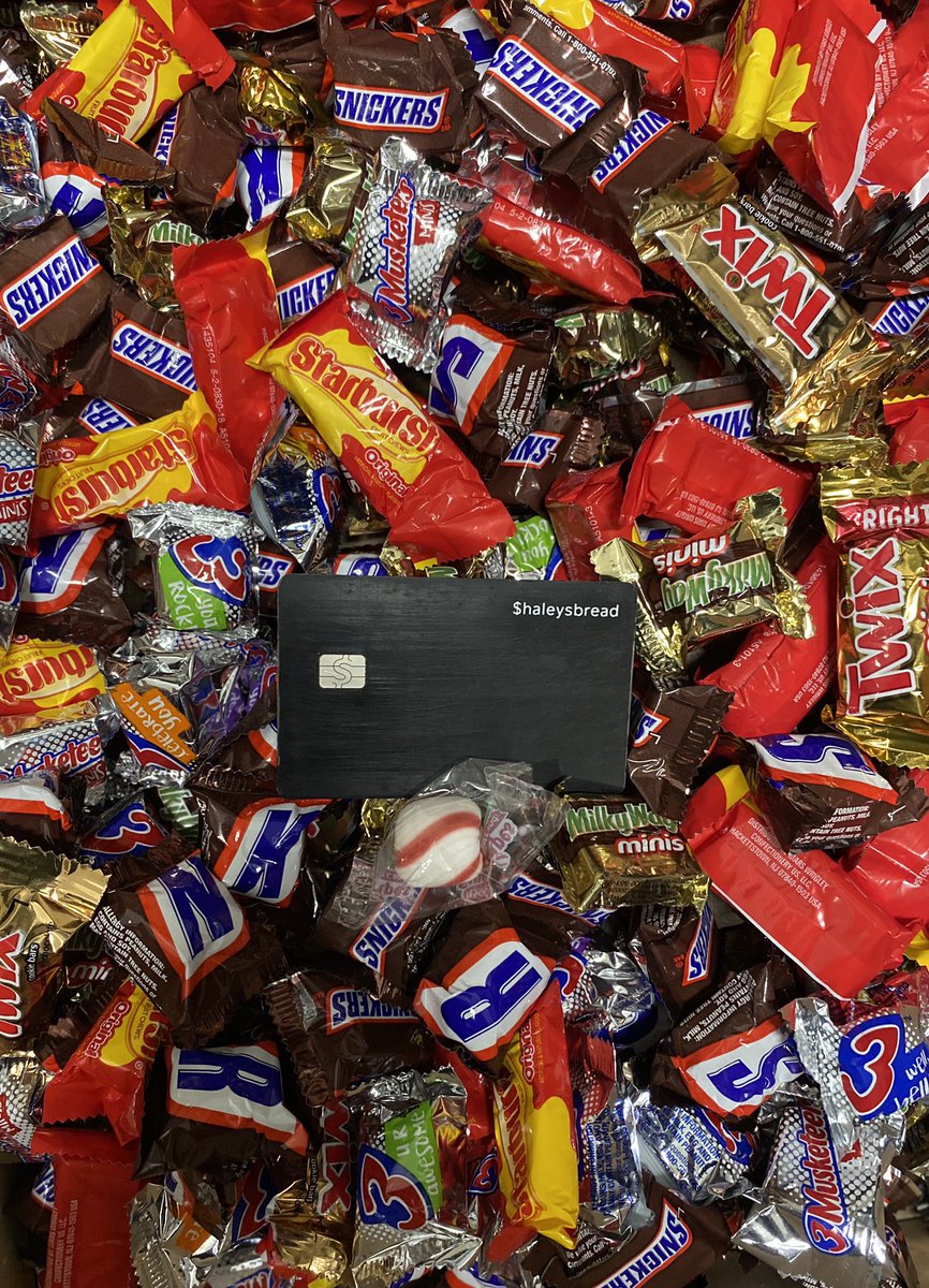 HaleyBarron_'s tweet photo. @CashApp $haleysbread - in honor of October Eve 🎃
@CashApp #CashAppinWild https://t.co/X9cjMIBUUv