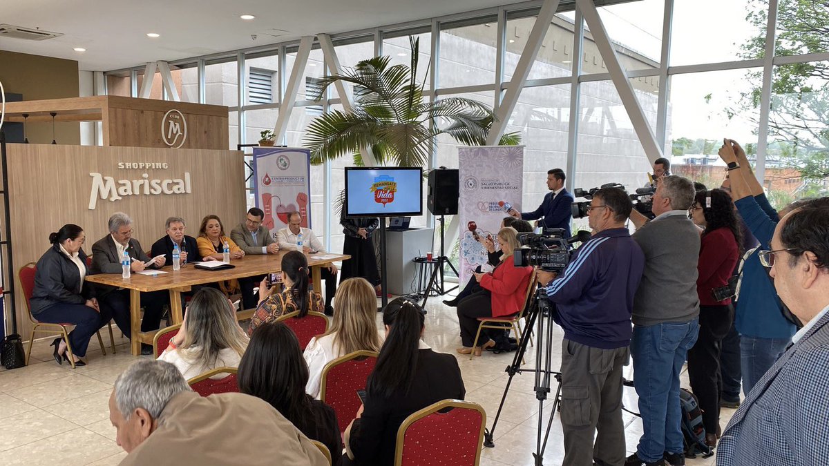 Hoy tuvimos el lanzamiento oficial de la campaña "Remangate por la Vida" 2022 en el Shopping Mariscal. 

Muchas gracias a los medios presentes por la difusión. 💪❤️