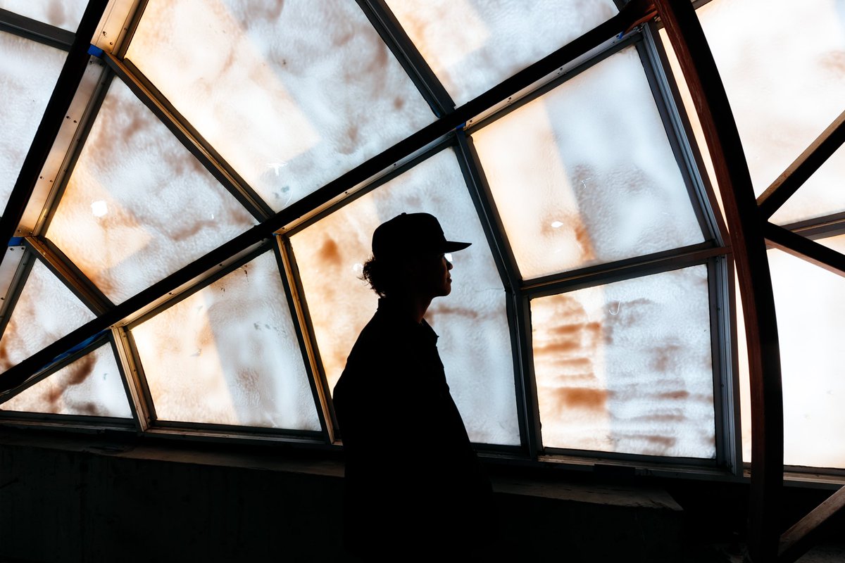 _Pluger's tweet image. Glass castle