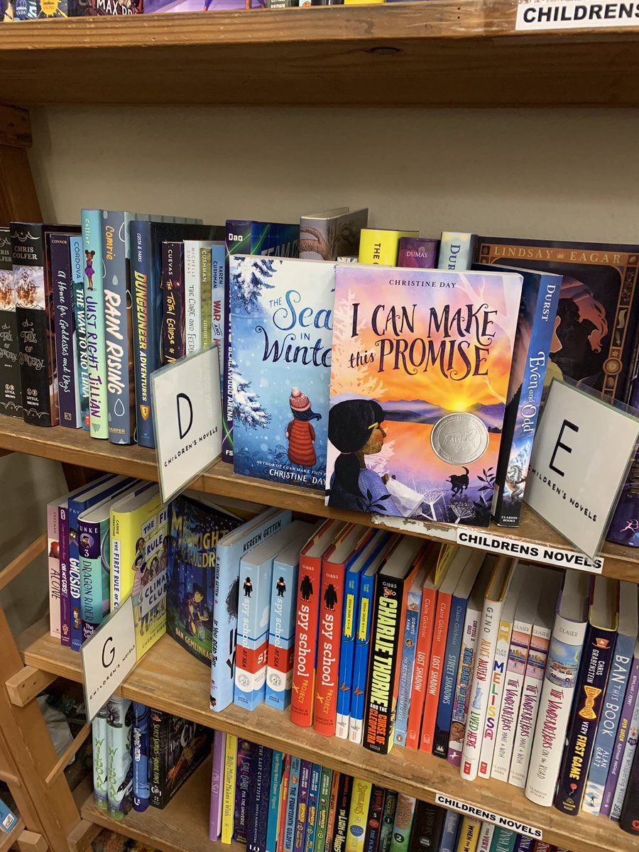 WriterAPage's tweet image. I spy some beautiful books. 📚🏔💕Thanks for supporting Native authors and illustrators Waucoma Bookstore!❤️🤍💛🖤@MichaelaGoade @ByChristineDay @CynLeitichSmith @waucomabooks #NativeTwitter #nativekidlit #nativeauthors