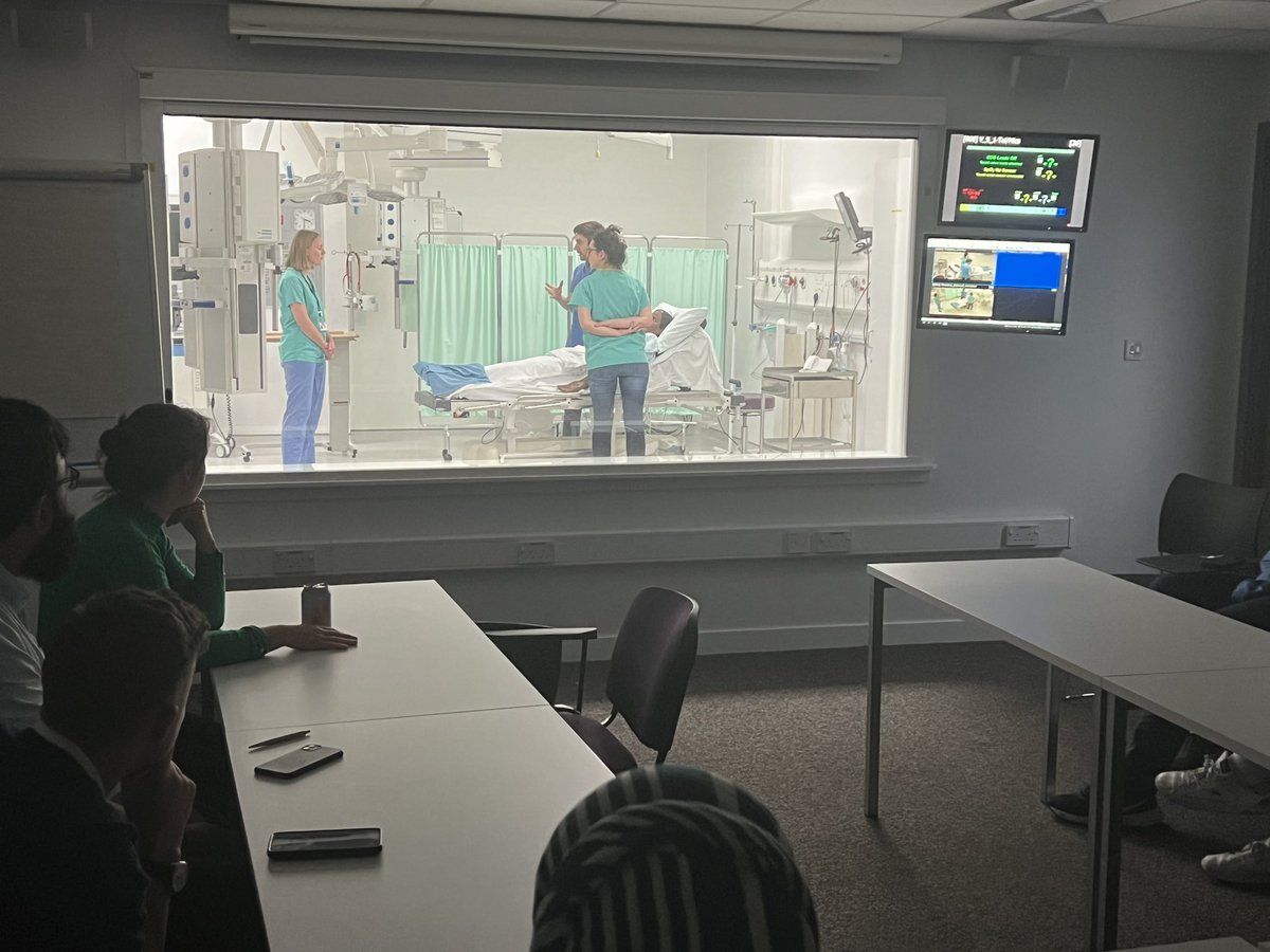 OMFSRB's tweet image. OMFS simulation. National induction program.@BartsHealthOMFS @Bartssim