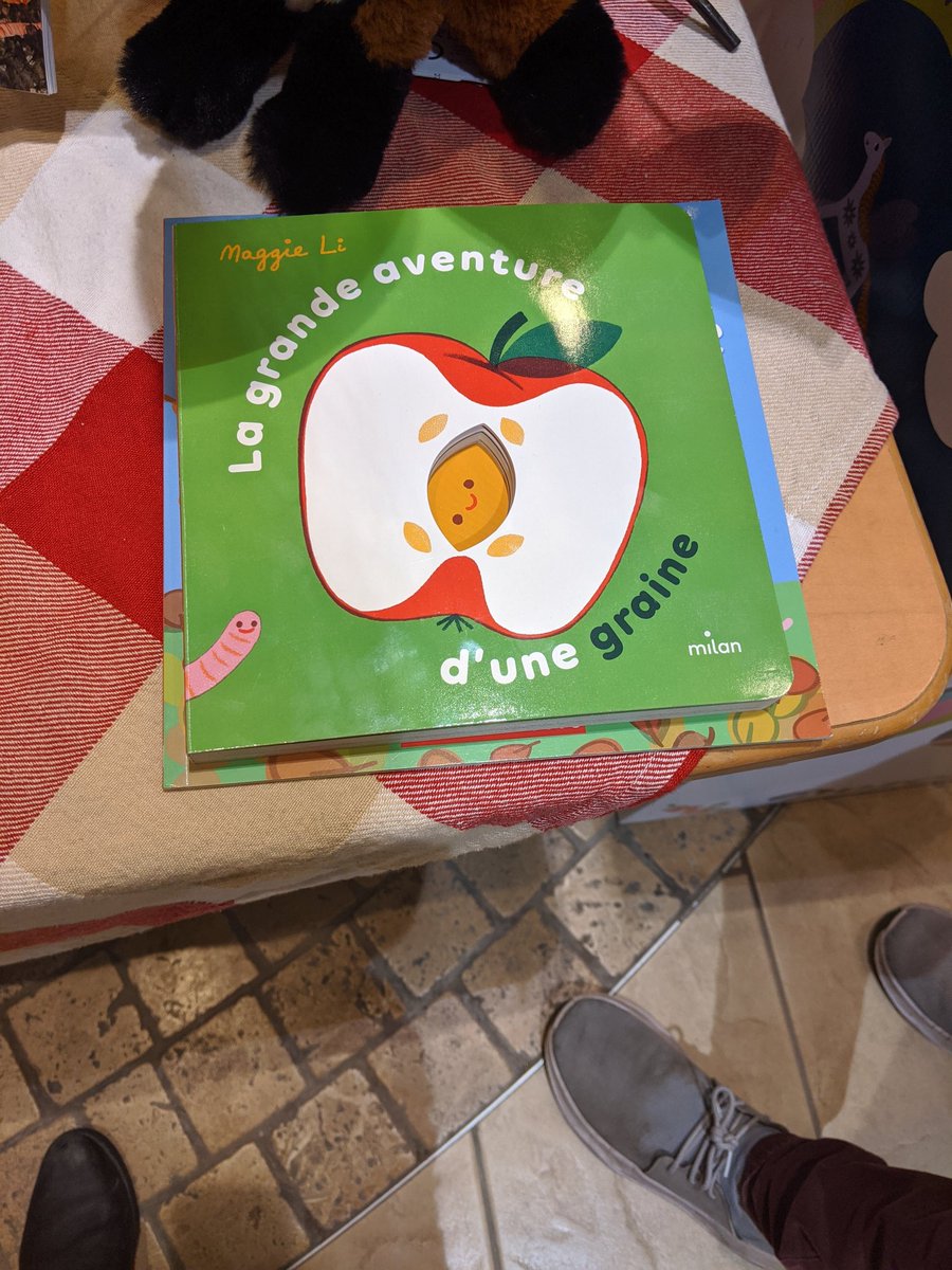 Katherine Elliott tweet media