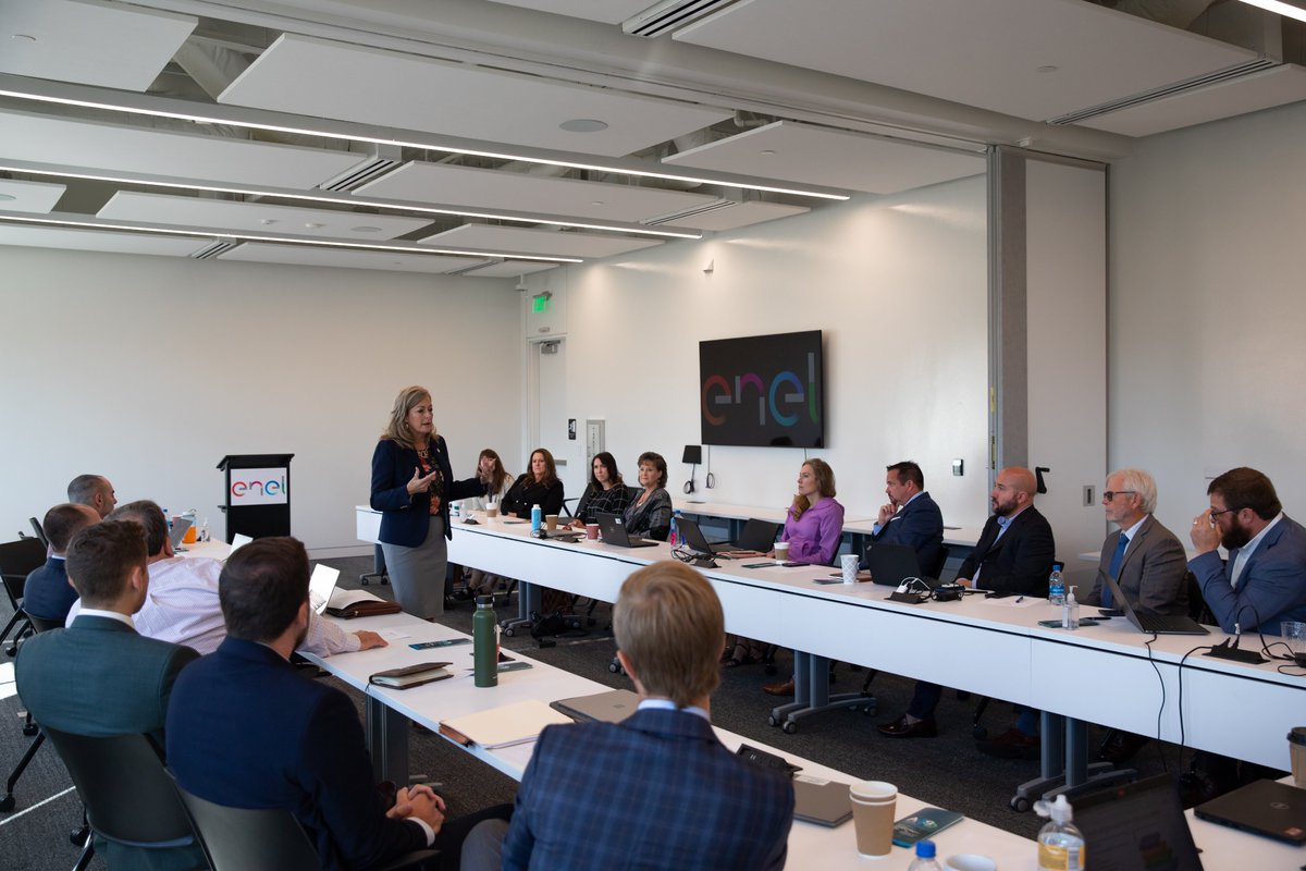This week the <a href="/APowerAlliance/">Advanced Power Alliance ⚡️</a> was honored to host <a href="/GovStitt/">Governor Kevin Stitt</a>, <a href="/LtGovPinnell/">Lt. Governor Matt Pinnell</a> and <a href="/kimdavid2010/">Kim David</a>, who spoke with our members about #Oklahoma's thriving abundance of diverse #energy resources and its "more of everything" approach that positions the state as an energy leader. <a href="/Enel_NA/">Enel North America</a>