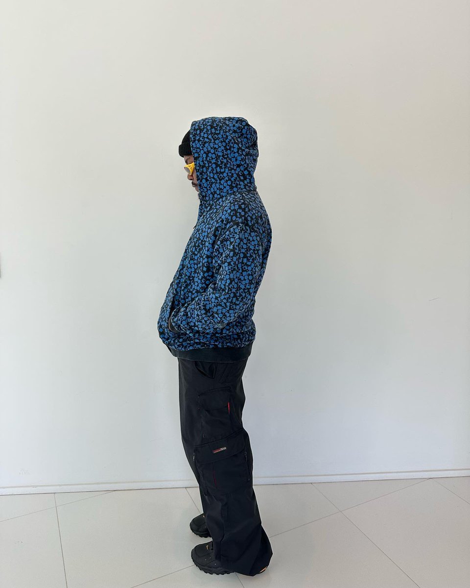 thegreatkhalid's tweet photo. casual https://t.co/r0XL53KapF