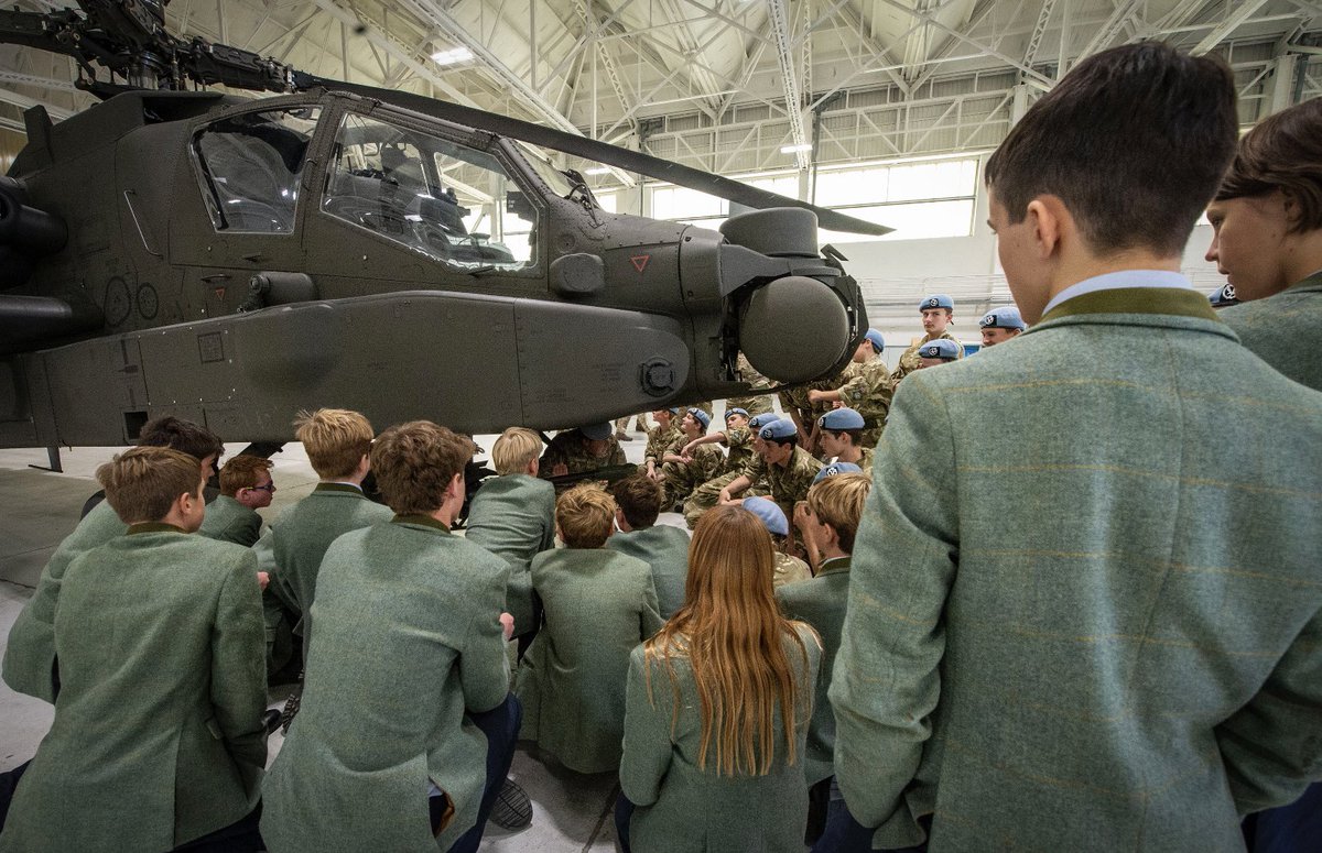 The Embley new recruits joined the fun on parade on Wednesday. They really stepped up to the challenge and it won’t be long before they are having their own beret parade…how exciting! <a href="/EmbleyHead/">Headmaster</a> @EmbleyDeputy <a href="/LearningatMaf/">Learning at the Army Flying Museum</a> <a href="/HistoricFlt/">Historic Army Aircraft Flight</a> <a href="/7Regt/">7 (Trg) Regt AAC</a>