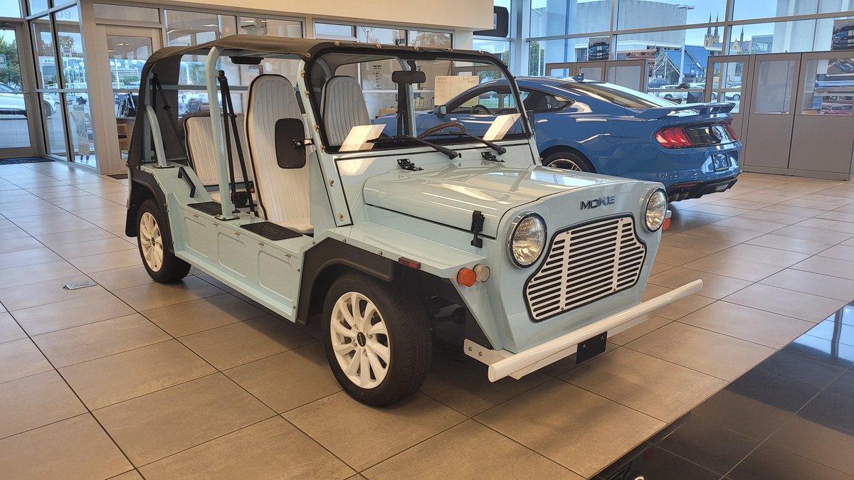 MagicCityFord's tweet photo. Our 1st Moke has arrived! From the Swinging Sixties to St. Barth Chic, the Moke has always been in style. Own a piece of history with Moke America, the updated electric car with a groovy past! Call us for more information! 540-345-0911 #MokeAmerica #MokeInTheNoke https://t.co/McaYH18k0I