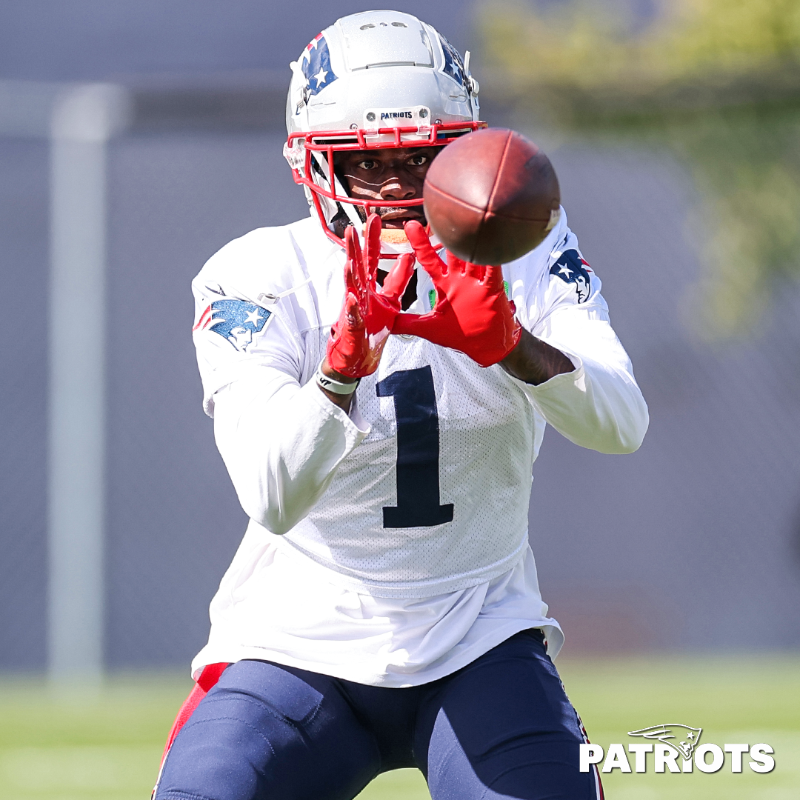 Patriots's tweet photo. Day by day.

📸: https://t.co/oElBkjZ7yh