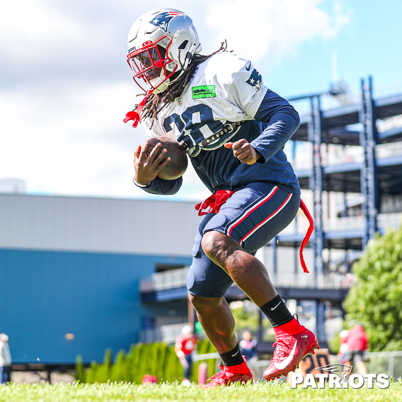 Patriots's tweet photo. Day by day.

📸: https://t.co/oElBkjZ7yh