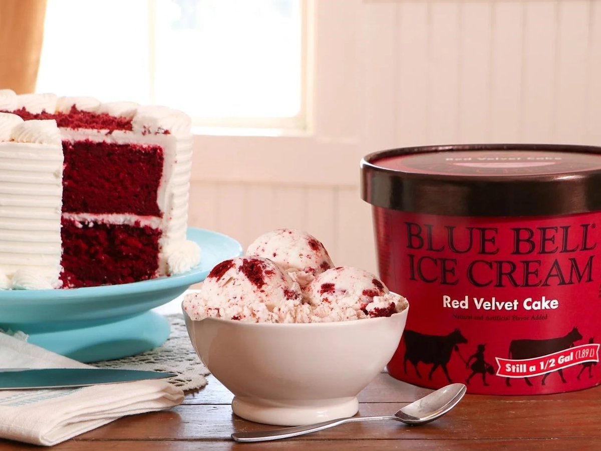 ptxTexasSno's tweet photo. New Flavors are here #RedVelvetCake #MilkChocolate #PistachioAlmond https://t.co/kSMJ1PnHXN