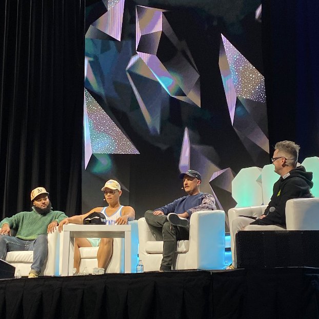siliconslopes's tweet photo. π Please welcome Matt Wilburn, Jon Stan, Tommy Chen, and @baldmansam to the Silicon Slopes Summit Stage!
#SlopesSummit x #siliconslopes
@maketafi
@wayfco https://t.co/LVzz8dU9Au