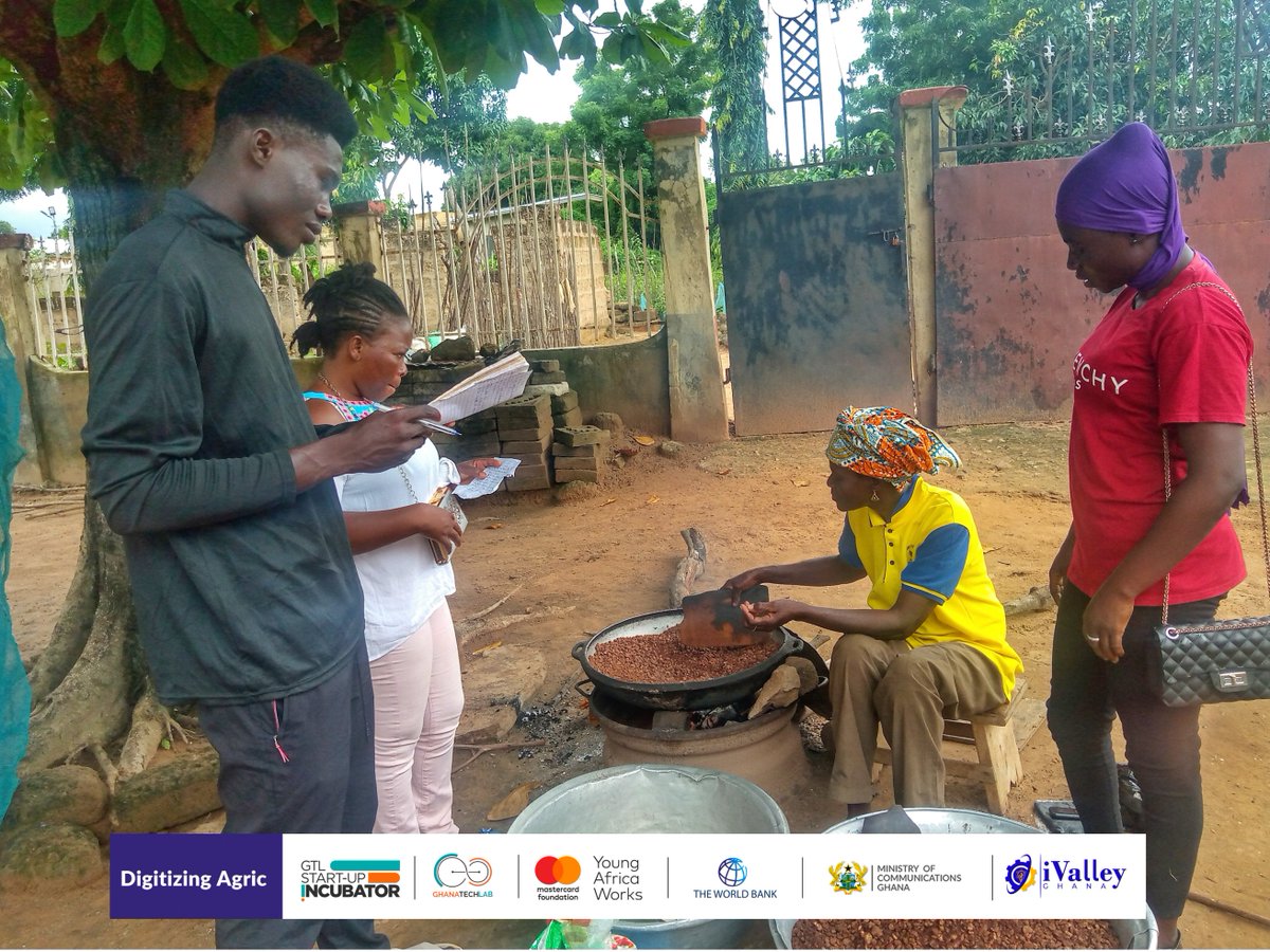 iValleyGhana's tweet photo. Following the first step of the Design Thinking Framework, our startups embarked on a 2-day empathy trip to engage stakeholders in their research on users needs and customer problems.

#iValleyimpact #GTLbase #PaSE #GTLIncubation #YoungAfricaWorks #incubation #savannahregion https://t.co/g7rogOcxqN