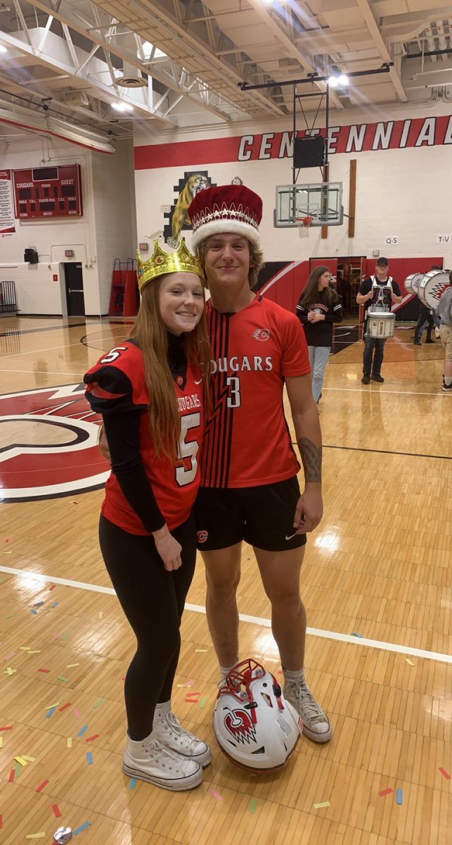 Congratulations to Homecoming King JR and Queen Maddie! <a href="/lance_nielsen5/">lance nielsen jr</a> <a href="/StephNielsen12/">Steph Nielsen</a>