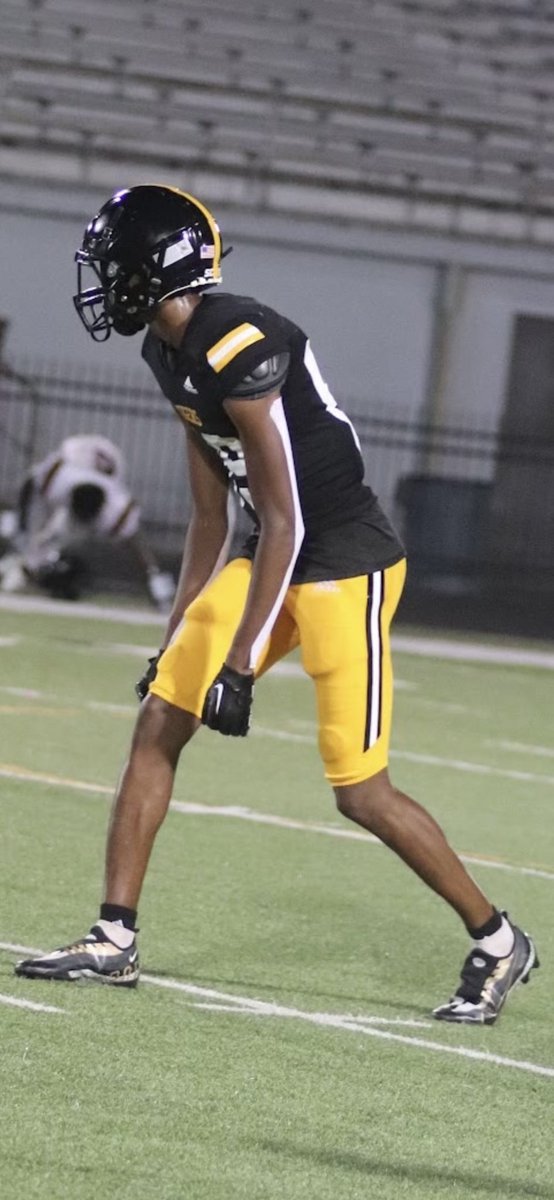 Coach_TBurch's tweet image. @JadenGibson_89 was our week 4 offensive player of the week earning the #FFF performance of the game &amp;amp; extending the TD streak to 3 games. Tigers head west tonight, facing off with Ruston for the 97th matchup of this I-20 rivalry. We need a #FIRSTCLA22 performance top to bottom!