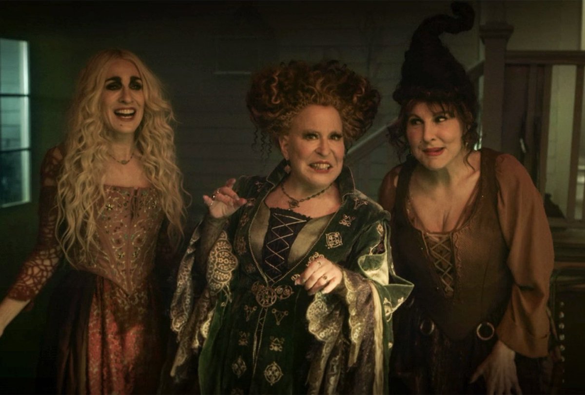 caseyleemoore's tweet photo. In Hocus Pocus 2 when that girl asked, “Who are they performing for?” I was like, “ME, bitch!!!” #HocusPocus2 #HocusPocus https://t.co/clL1xDg5XE
