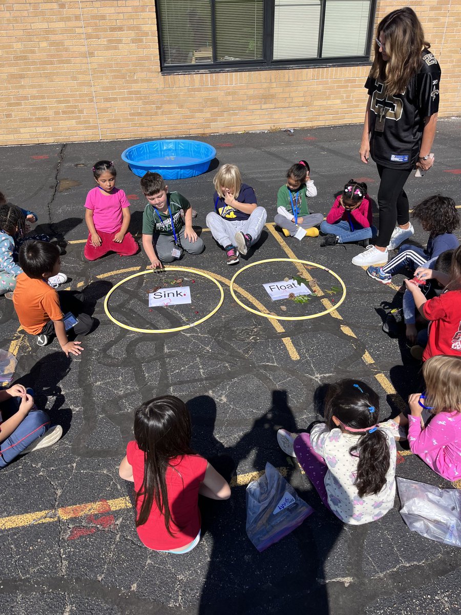 Holland Heights TK learners predicting what will sink or float in the pool.  Lots of excitement when they saw if their prediction was correct or not!!! #handsonlearning #learningthroughexperiences