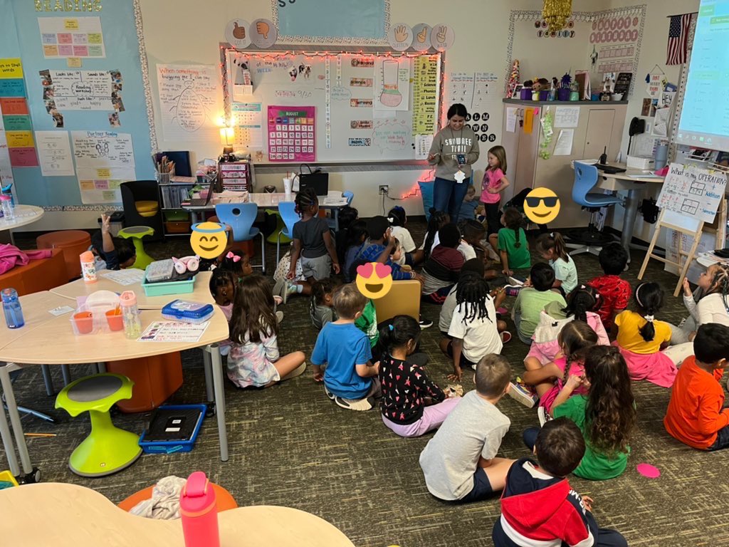 Mrs.Salinas tweet media