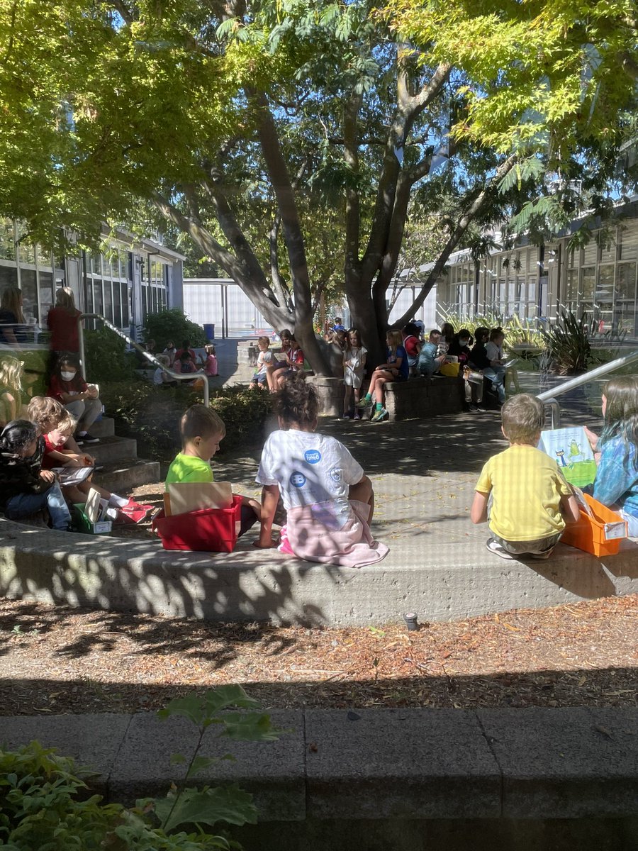 WCsup's tweet image. Great visit to @MurwoodWC this morning with County Superintendent @SupCCCOE