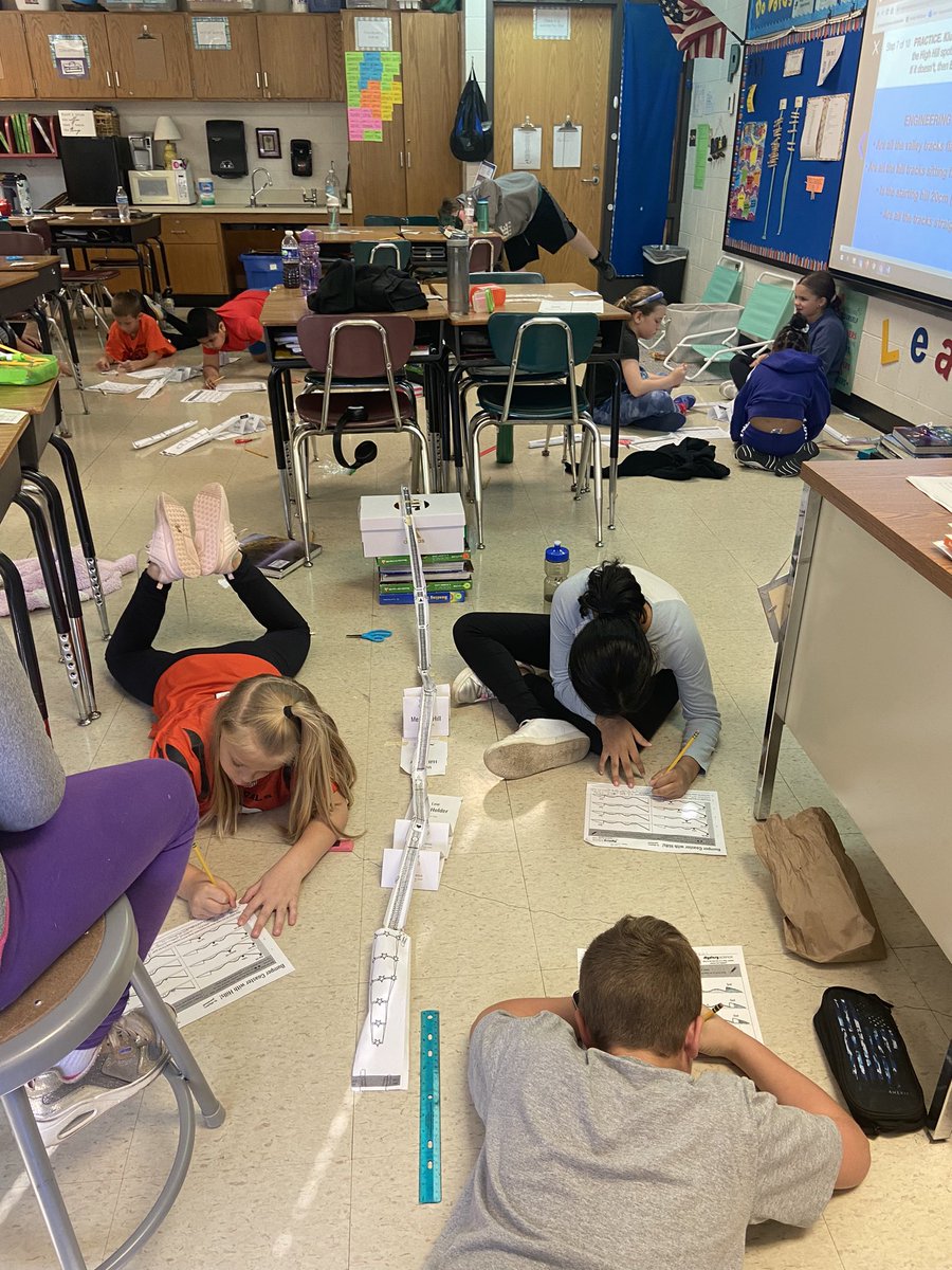 MrsP0119's tweet photo. Adding hills to our roller coasters to see how the height of the first hill adds more energy! https://t.co/6a9GNAv9Lz