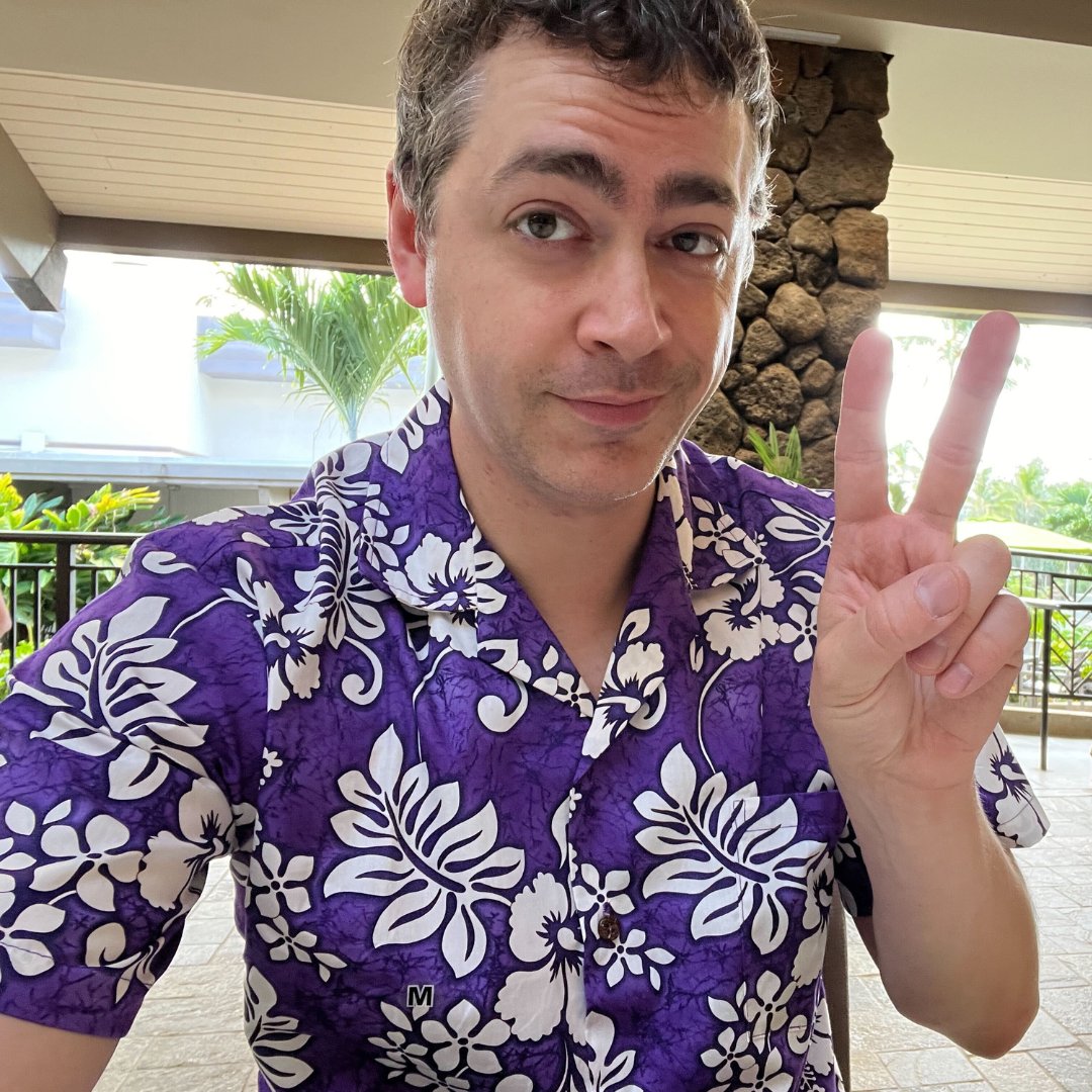 Orians are an essential part of our journey and success at Orium. 👏🏼 Happy work anniversary to everyone celebrating this month. Plus a special shout out to Tim, who's celebrating 15 years at Orium while on a well-deserved vacation in Hawaii ⬇️ ! 🏖️