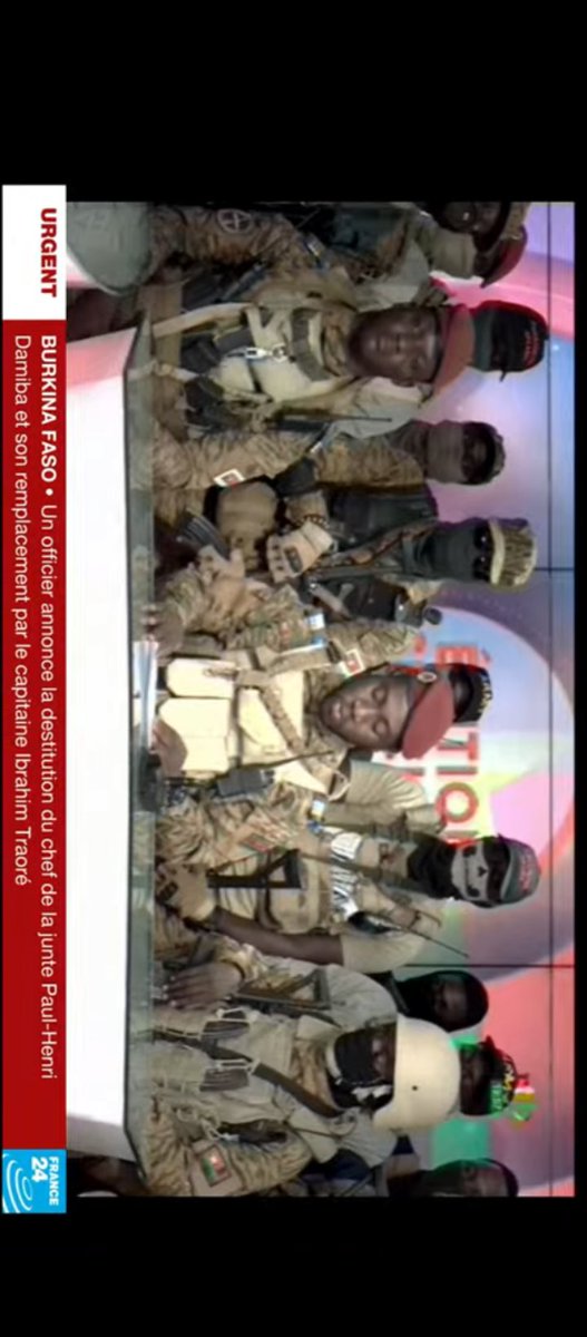 Les Burkinabés ont finalement décidé<a href="/twitter/">Twitter</a>