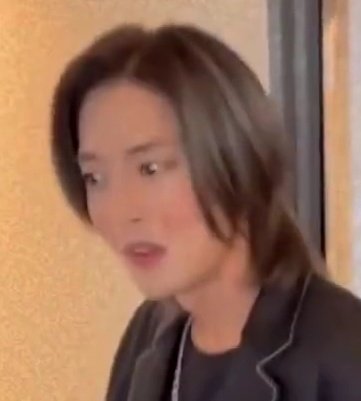 xdelulux01's tweet photo. AJAJAJAJAJAJJAJAJAJAJAJAJAJAJA LOS OJOS AJAJAJAJAJAJAJAJAJJA 
Hyun Joong: ????? https://t.co/en49CXlLD5